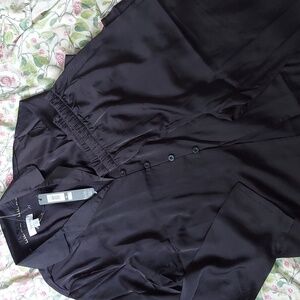 NICOLE MILLER I Silky pajamas